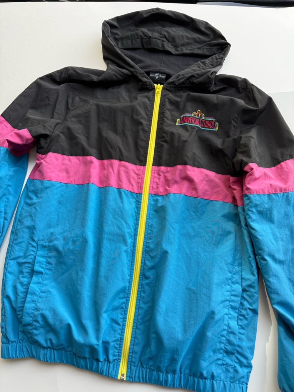 Universal Studios Windbreaker Retro Color Block Hooded Embroidered Logo Small